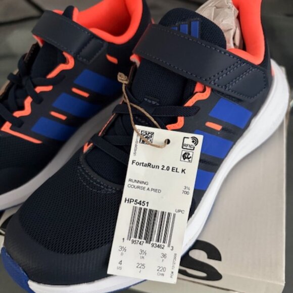 Brand New in Box Adidas FortaRun 2 Size 4 - Picture 3 of 8